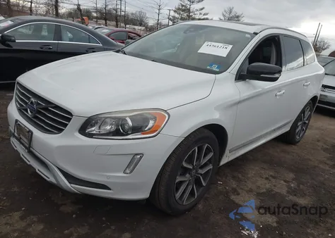 2017 Volvo Xc60 T6 Dynamic from USA, damaged, VIN YV449MRR6H2027877